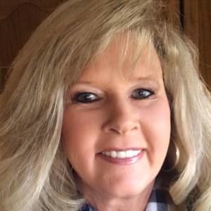 Meet your Posher, Debbie